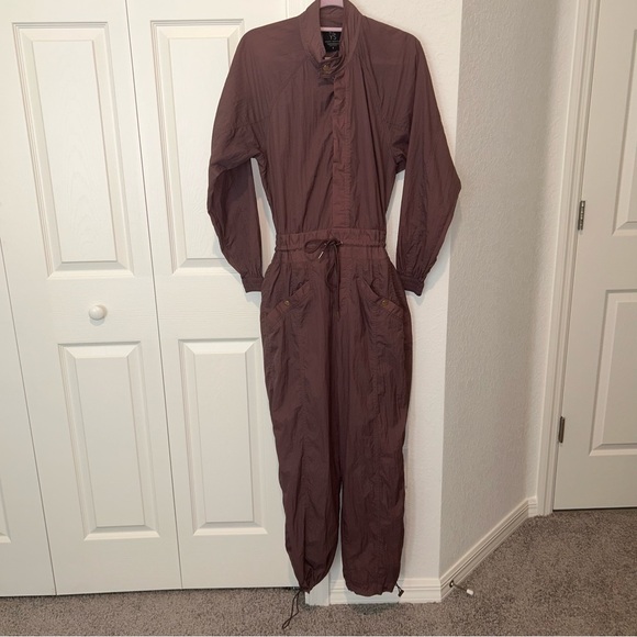 ATHLETA x Alicia Keys Utility Jumpsuit - Picture 5 of 13